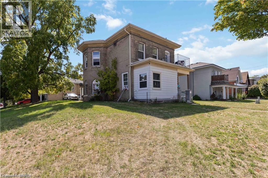 22 Park Avenue, Brantford, Ontario  N3S 5H3 - Photo 3 - 40865606