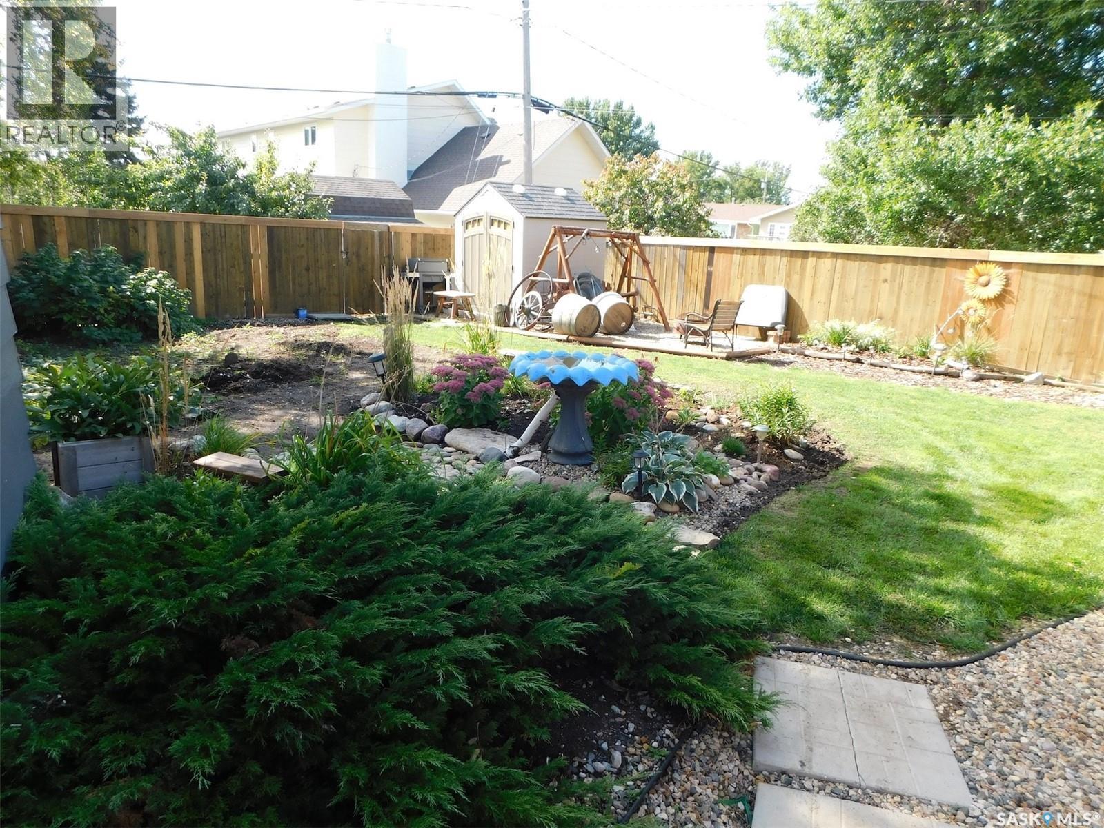 27 Kasper Crescent, Assiniboia, Saskatchewan  S0H 0B0 - Photo 39 - SK049157