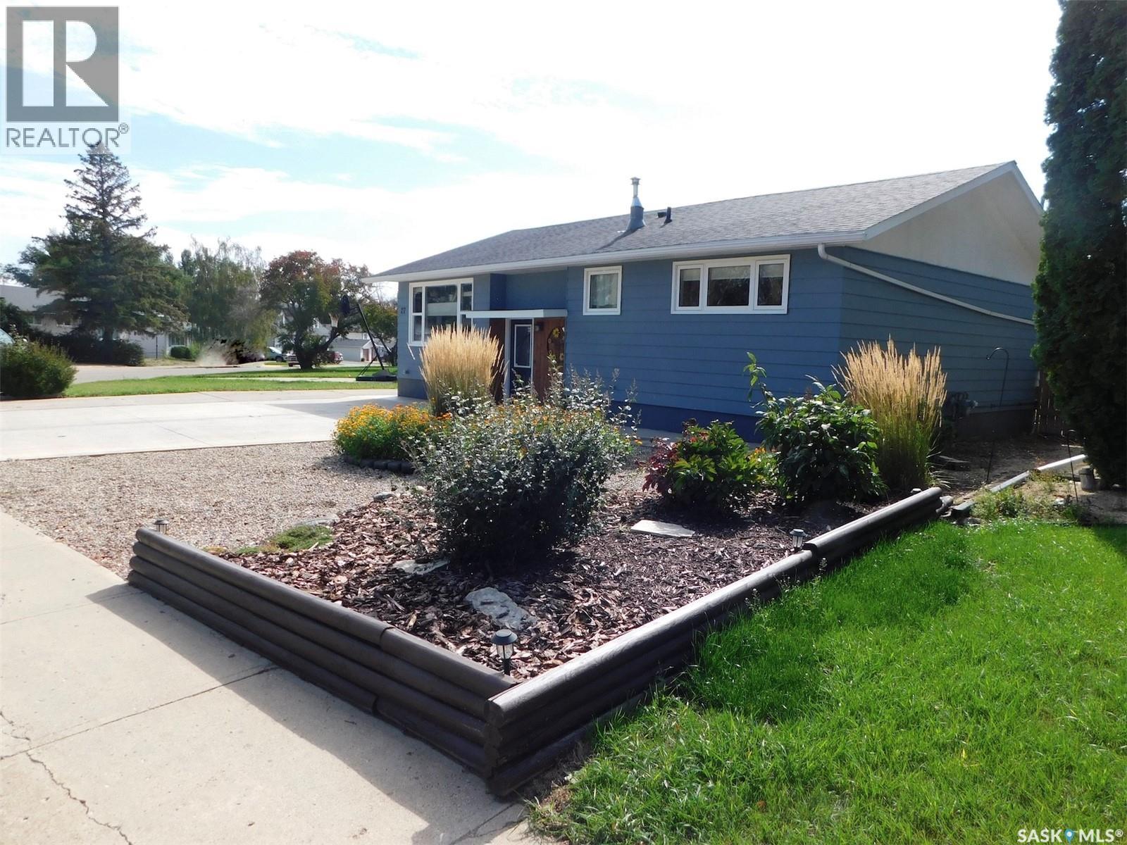 27 Kasper Crescent, Assiniboia, Saskatchewan  S0H 0B0 - Photo 41 - SK049157