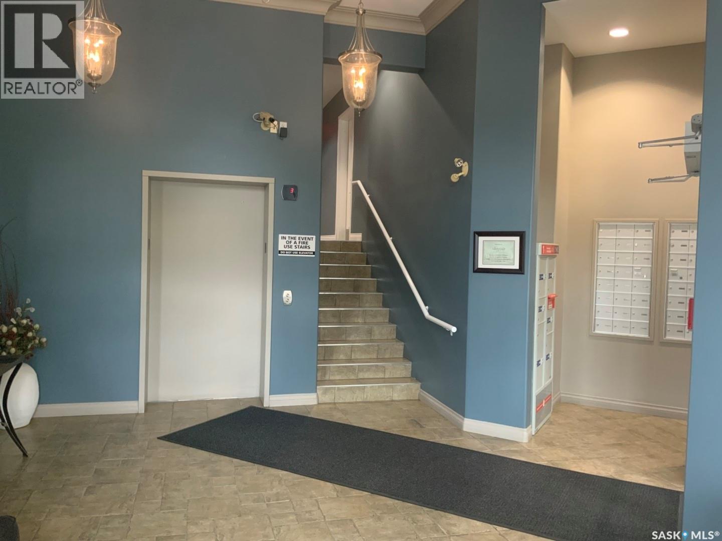 207 110 Armistice Way, Saskatoon, Saskatchewan  S7J 5L8 - Photo 2 - SK049152