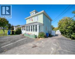 745 Bridge, Bathurst, New Brunswick