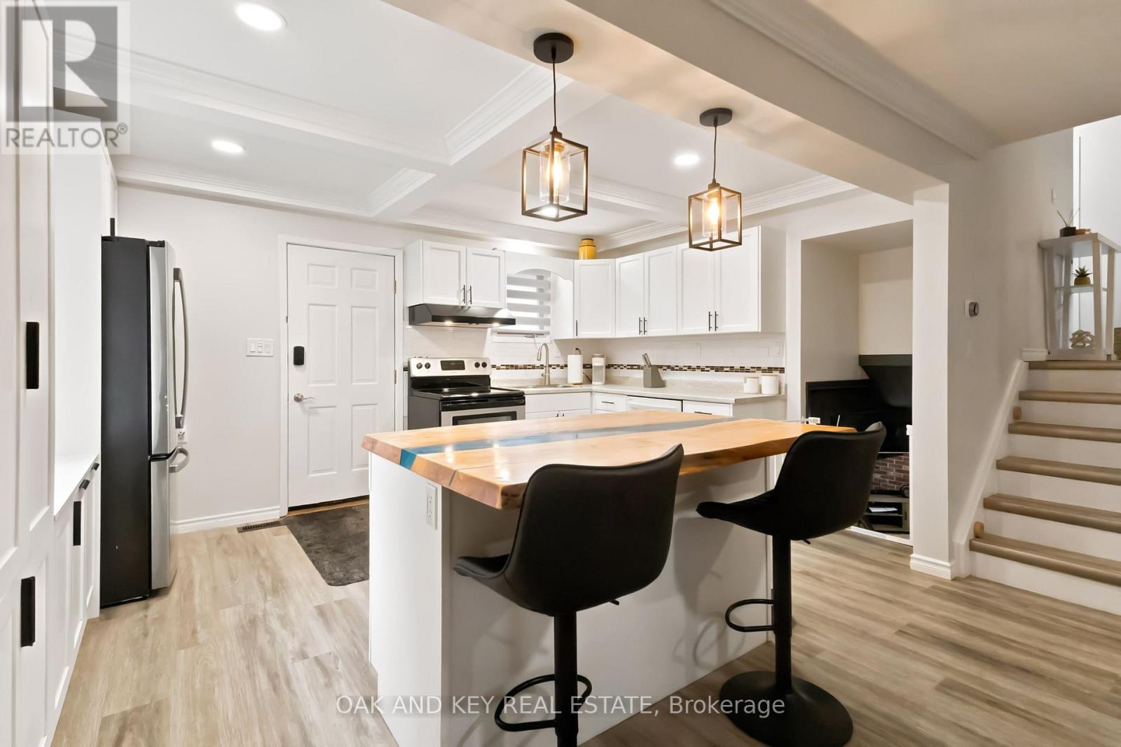 1 Vanier Place, St. Thomas, Ontario  N5R 5L2 - Photo 6 - X13815050