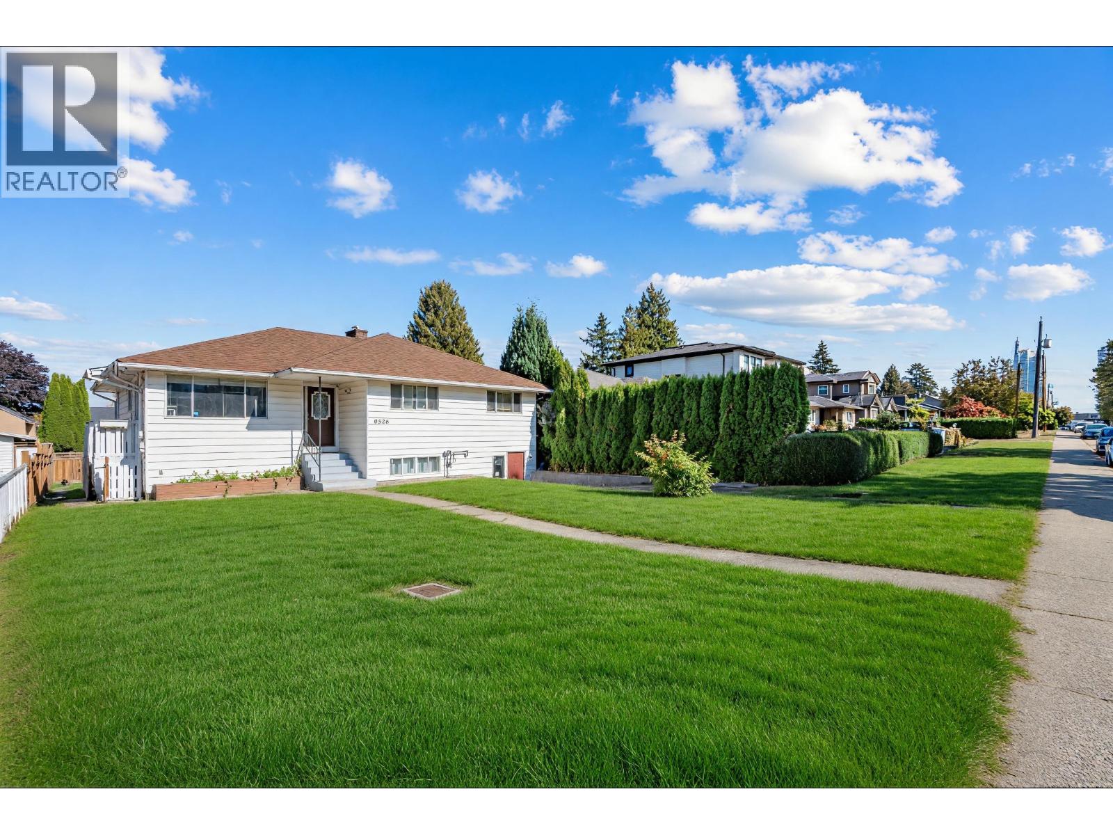 6654 Linden Avenue, Burnaby, British Columbia  V5E 3G4 - Photo 2 - R3167736