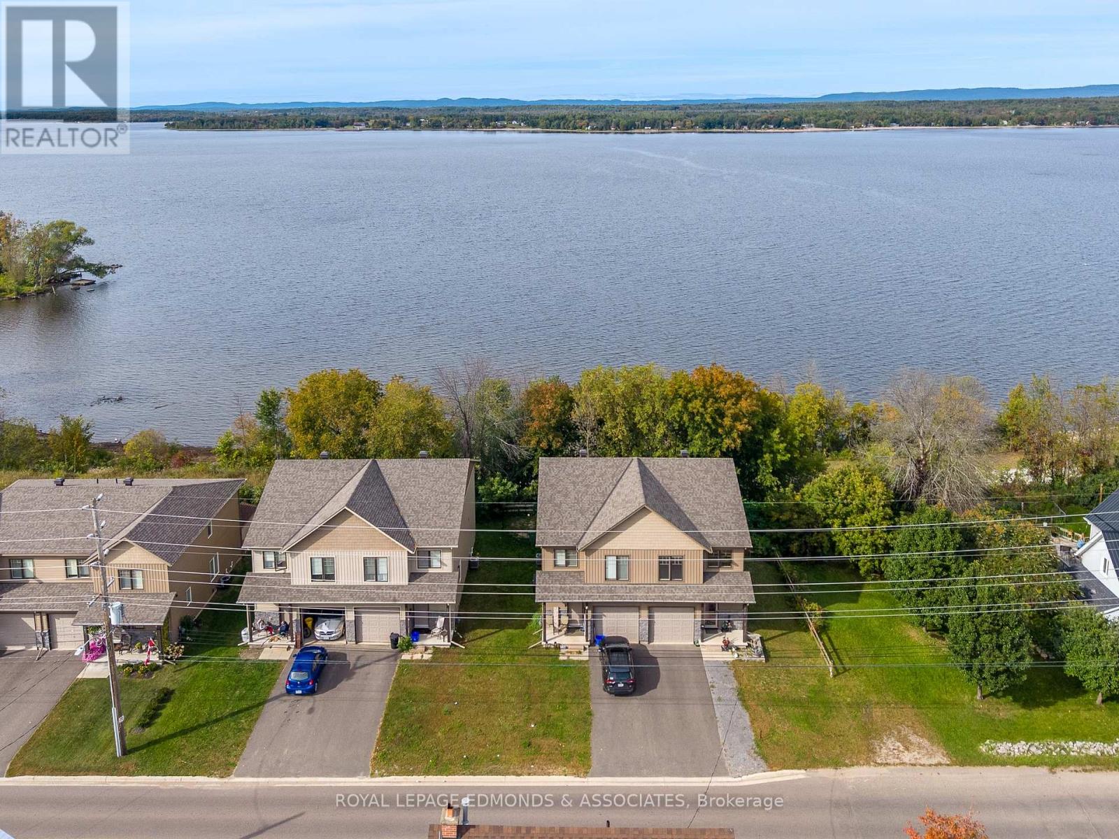 359 Nelson Street, Pembroke, Ontario K8A 3N5 - Photo 2 - X13815108