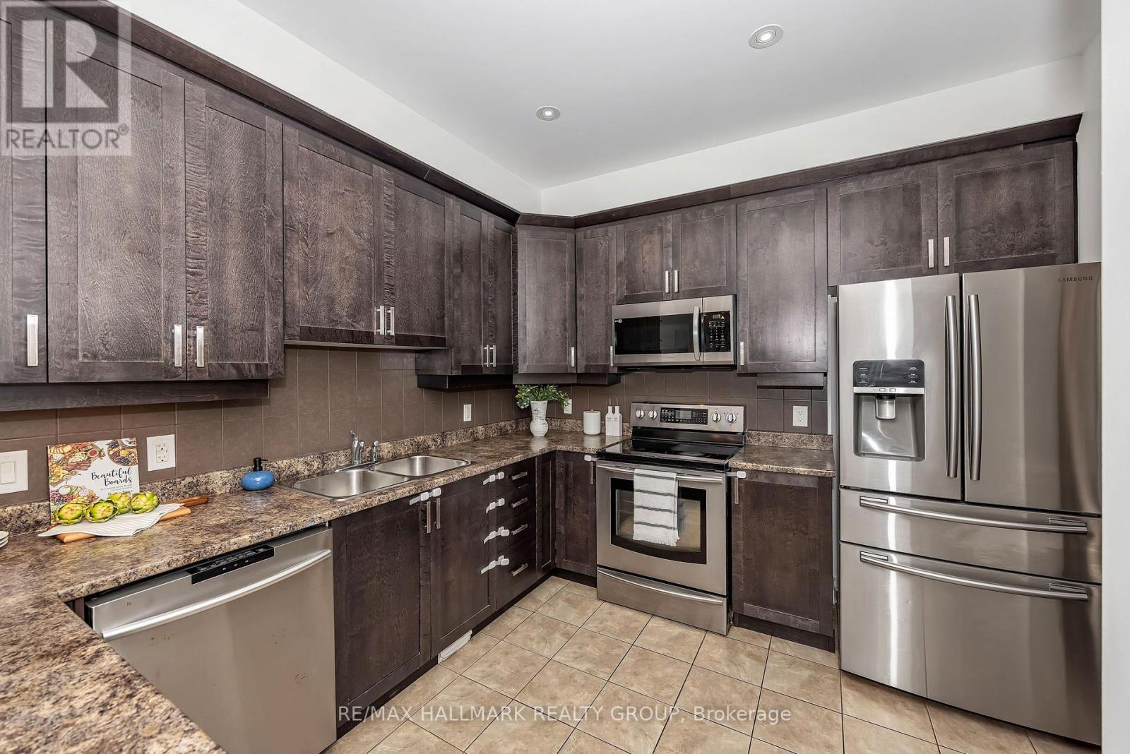 605 Pamplona Private, Ottawa, Ontario K2J 5T3 - Photo 10 - X13815044