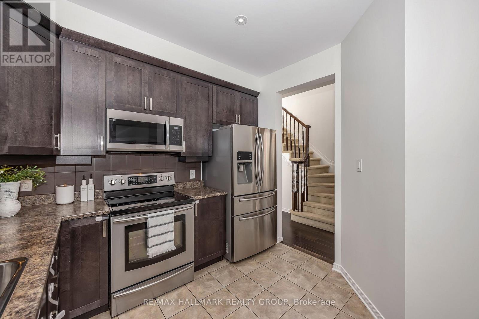 605 Pamplona Private, Ottawa, Ontario K2J 5T3 - Photo 12 - X13815044