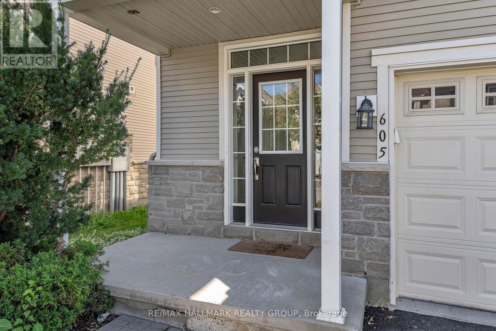 605 Pamplona Private, Ottawa, Ontario K2J 5T3 - Photo 3 - X13815044