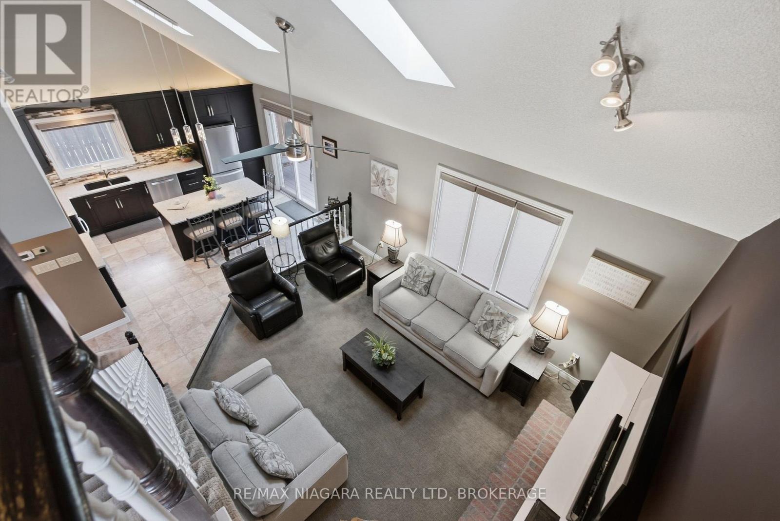 5 Thorn Place, St. Catharines (Grapeview), Ontario L2S 3S1 - Photo 10 - X13815094