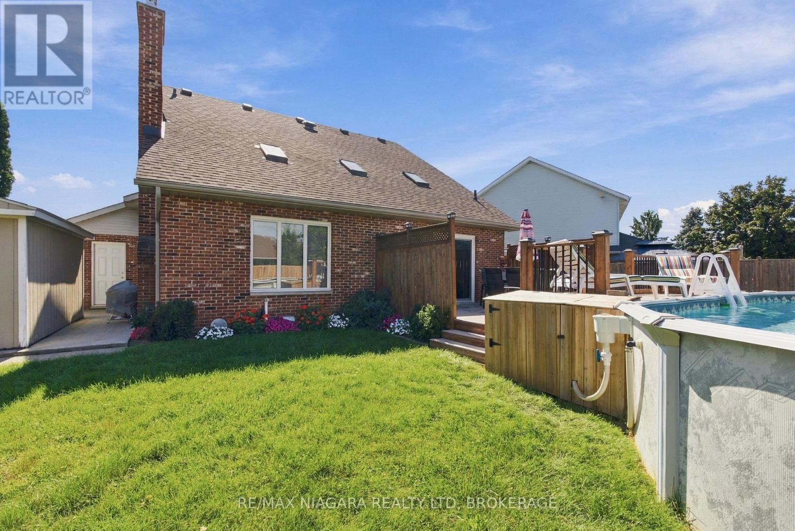 5 Thorn Place, St. Catharines (Grapeview), Ontario L2S 3S1 - Photo 35 - X13815094