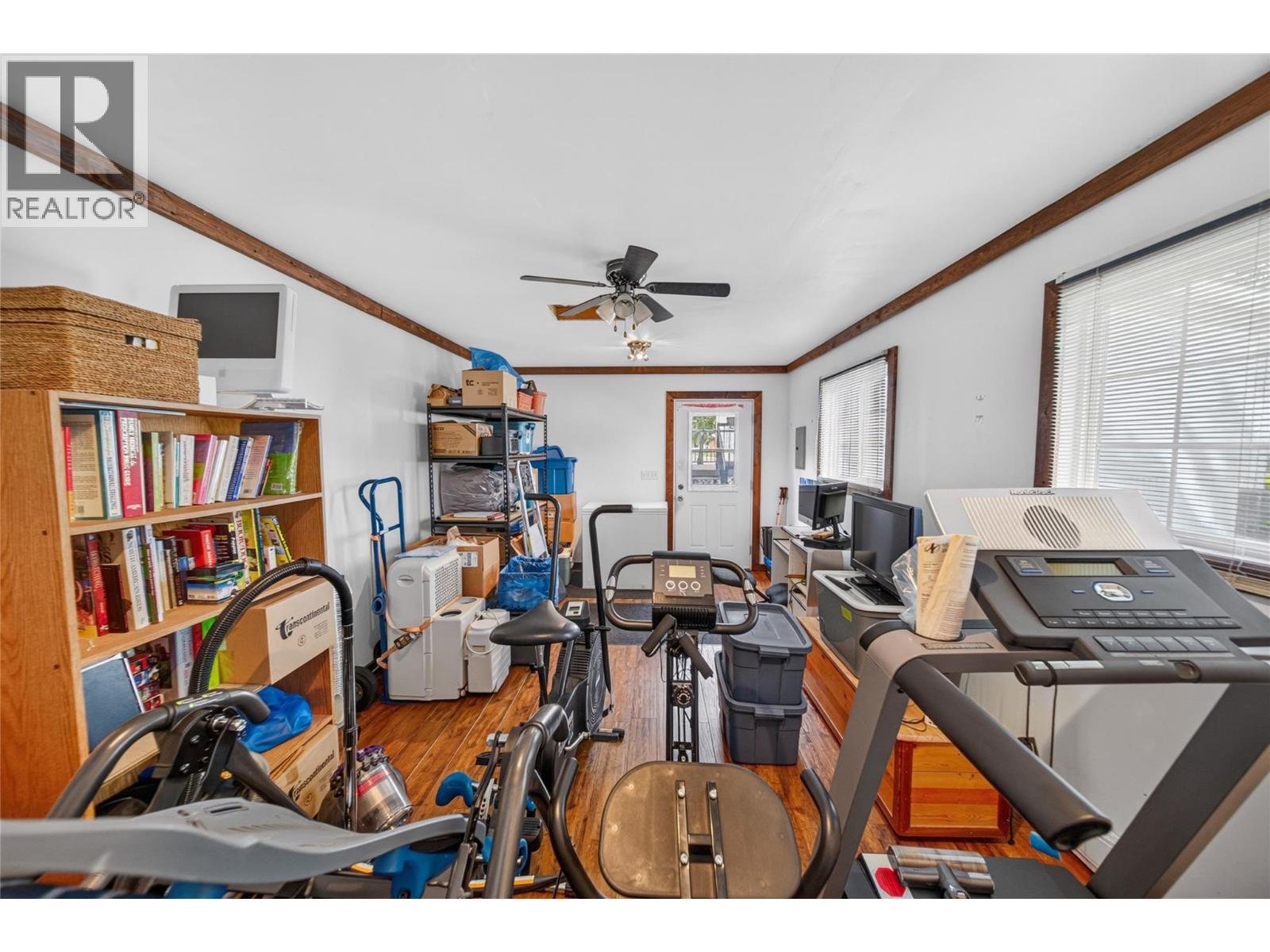 242 Hartley Street photo 37