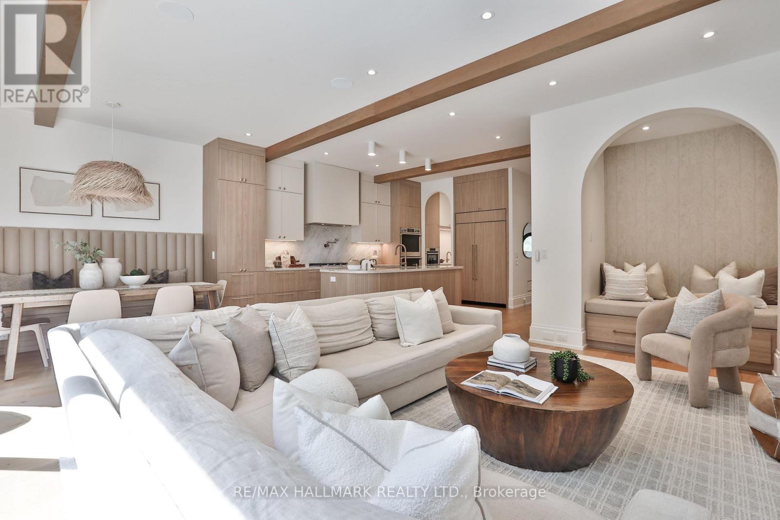 215 Ava Road, Toronto (Humewood-Cedarvale), Ontario  M6C 1W9 - Photo 22 - C13815096