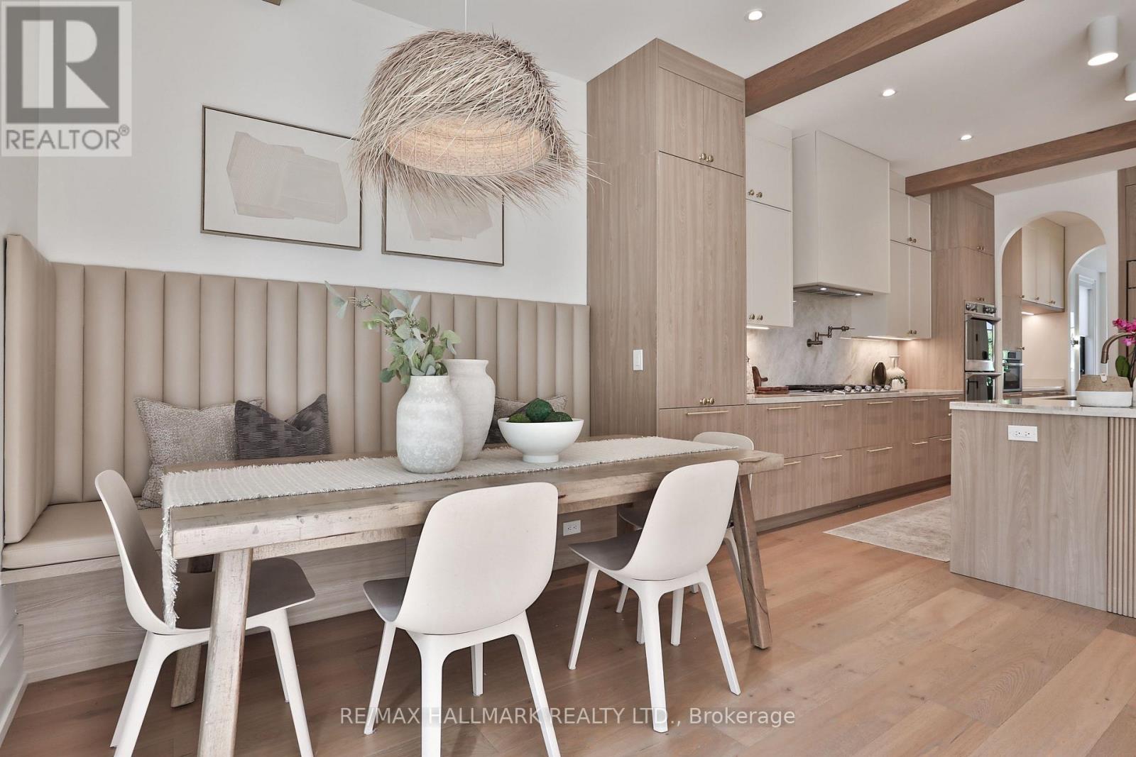 215 Ava Road, Toronto (Humewood-Cedarvale), Ontario  M6C 1W9 - Photo 23 - C13815096