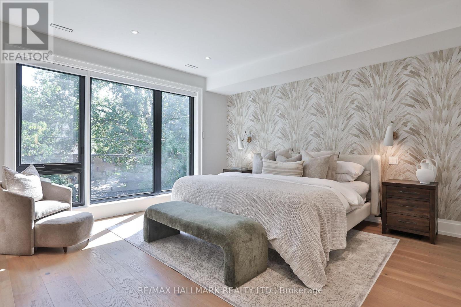 215 Ava Road, Toronto (Humewood-Cedarvale), Ontario  M6C 1W9 - Photo 25 - C13815096