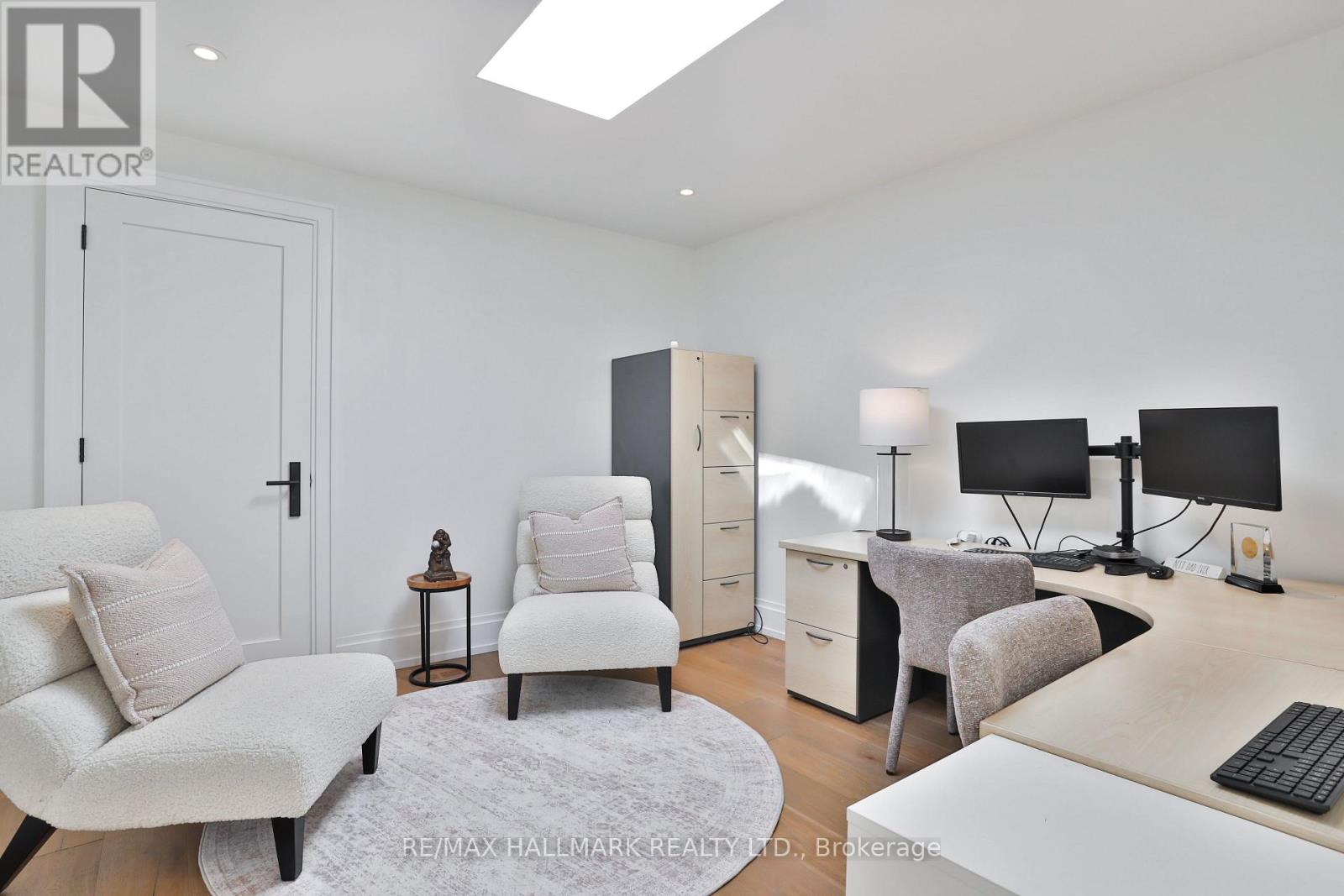 215 Ava Road, Toronto (Humewood-Cedarvale), Ontario  M6C 1W9 - Photo 35 - C13815096