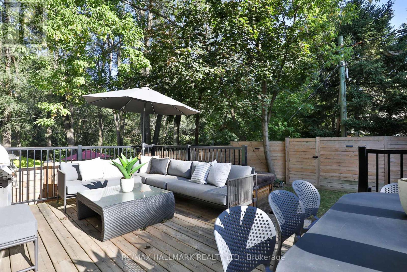 215 Ava Road, Toronto (Humewood-Cedarvale), Ontario  M6C 1W9 - Photo 48 - C13815096
