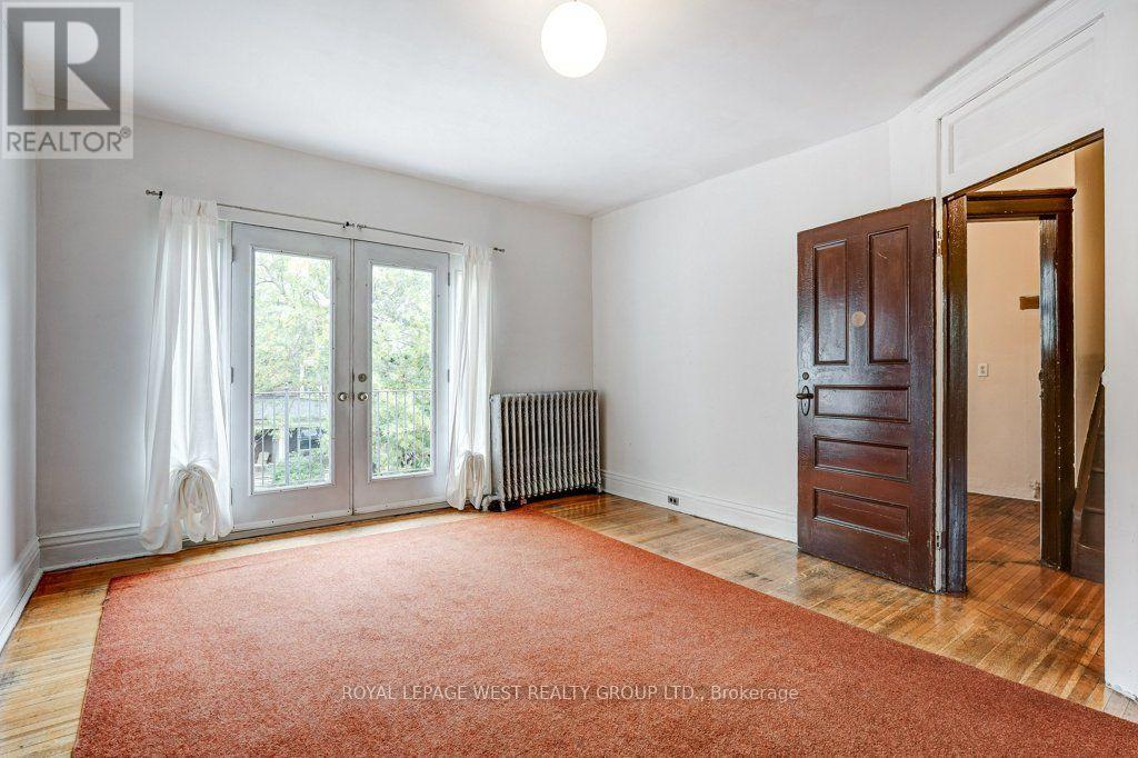 28 Concord Avenue, Toronto, Ontario  M6H 2P1 - Photo 12 - C13815098