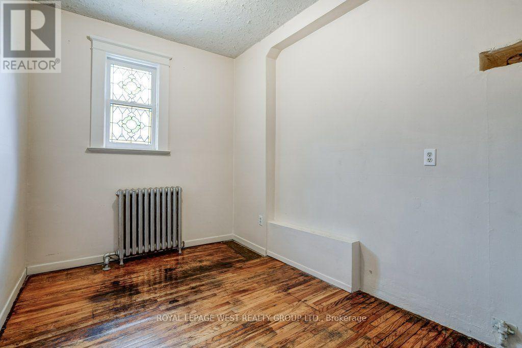28 Concord Avenue, Toronto, Ontario  M6H 2P1 - Photo 19 - C13815098