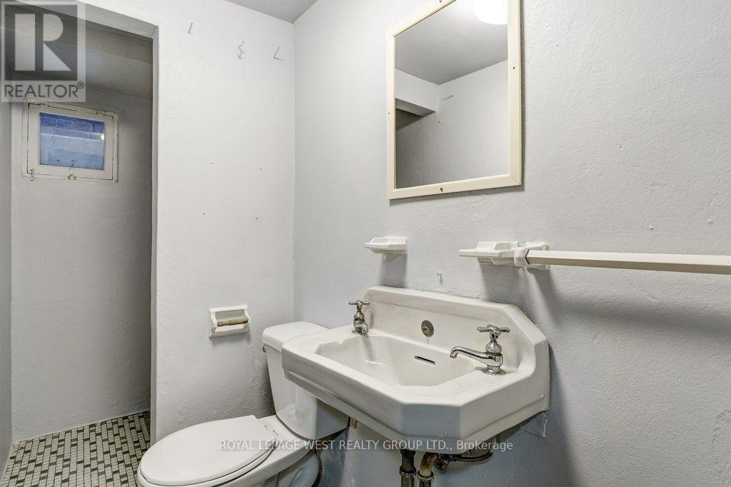 28 Concord Avenue, Toronto, Ontario  M6H 2P1 - Photo 32 - C13815098