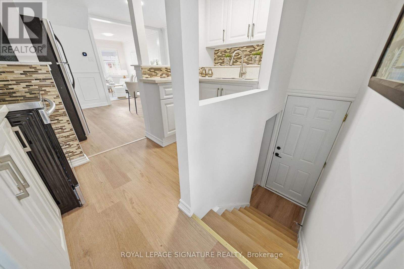 154 Alameda Avenue, Toronto, Ontario M6C 3X2 - Photo 29 - C13815104