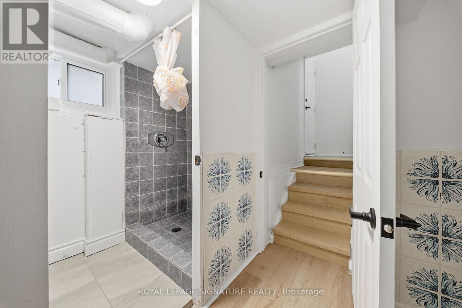 154 Alameda Avenue, Toronto, Ontario M6C 3X2 - Photo 30 - C13815104