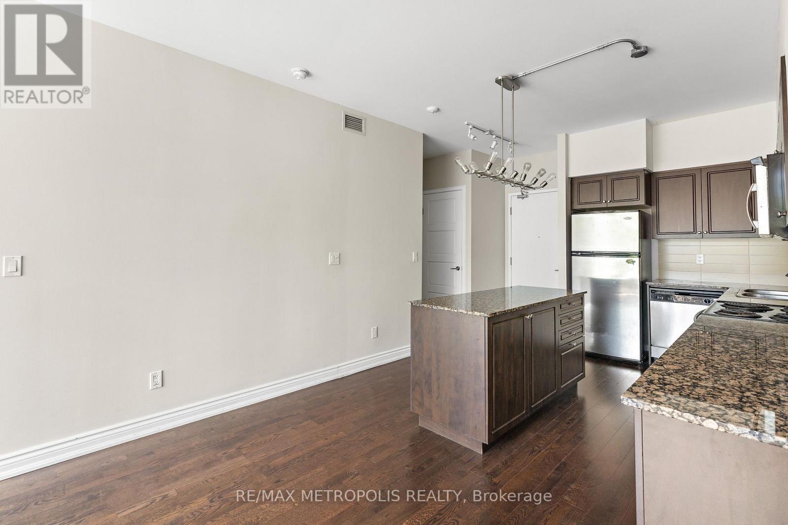 208 - 215 Fort York Boulevard, Toronto, Ontario  M5V 4A2 - Photo 22 - C13815120