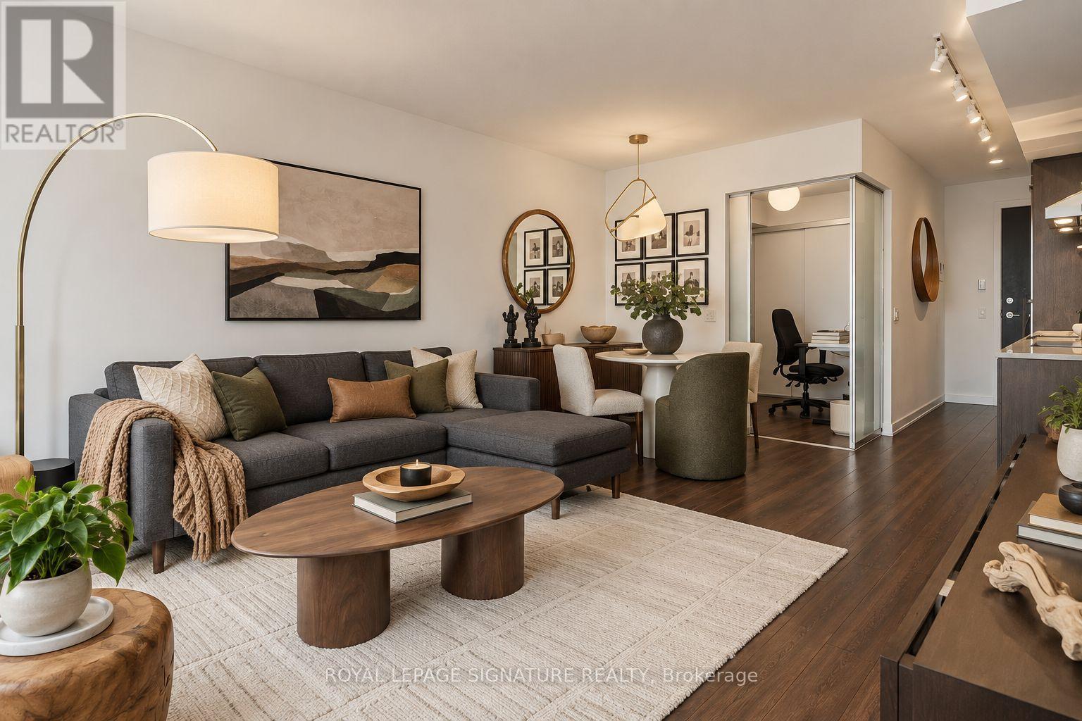 1207 - 87 Peter Street, Toronto, Ontario  M5V 2G4 - Photo 2 - C13815290