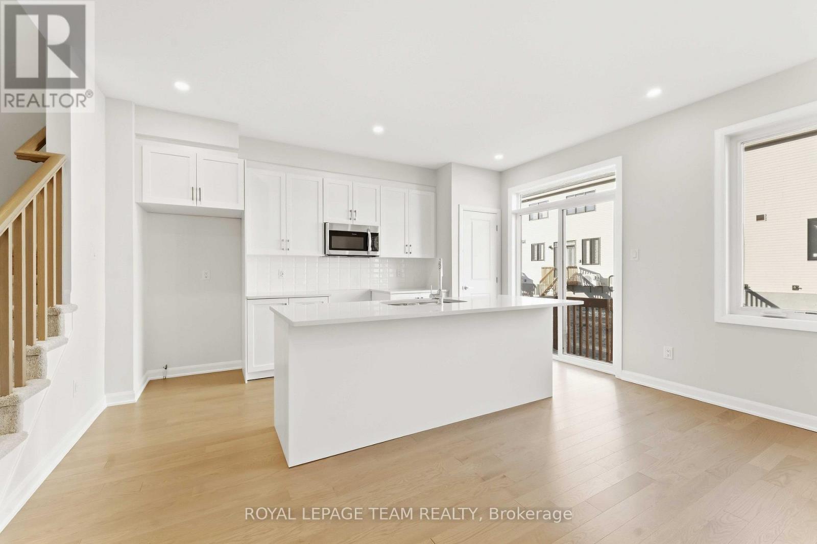 955 Locomotion Lane, Ottawa, Ontario  K2V 0V4 - Photo 9 - X12719908