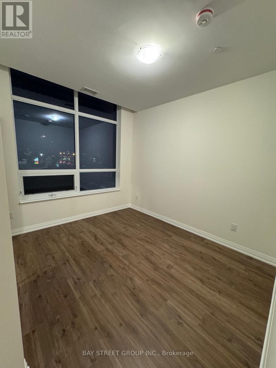 221 - 3270 Sheppard Avenue E, Toronto, Ontario  M1T 0B3 - Photo 3 - E13815042