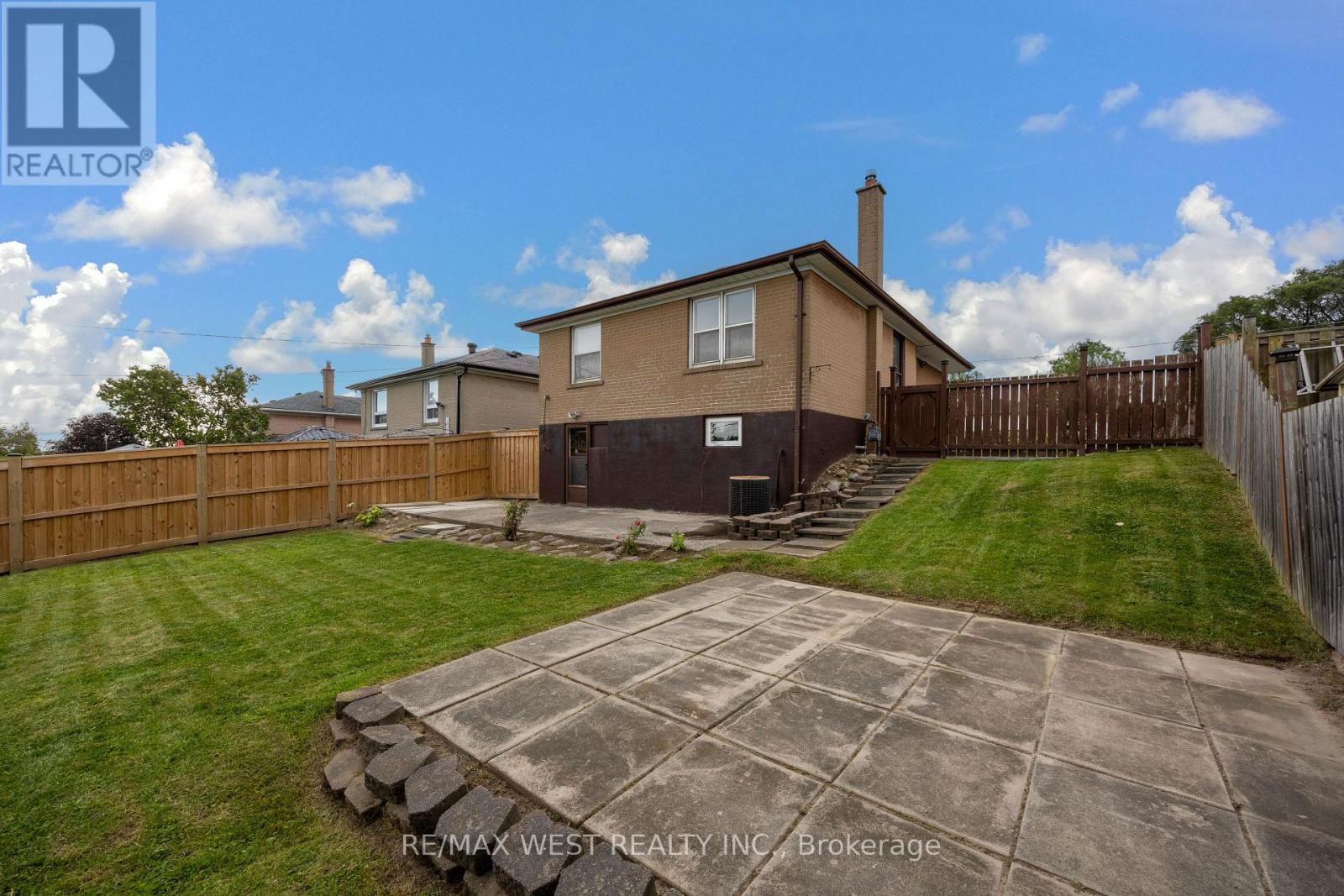 1331 Sharbot Street, Oshawa, Ontario  L1J 1K1 - Photo 25 - E13815066