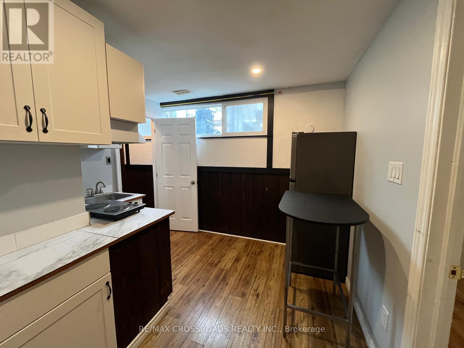 220 Mcnaughton Avenue, Oshawa, Ontario  L1H 3B6 - Photo 18 - E13815082