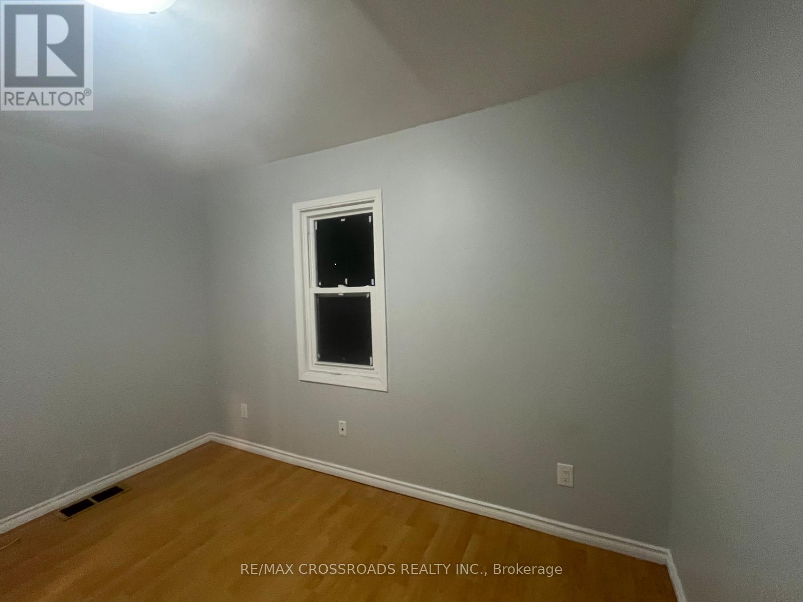 220 Mcnaughton Avenue, Oshawa, Ontario  L1H 3B6 - Photo 6 - E13815082