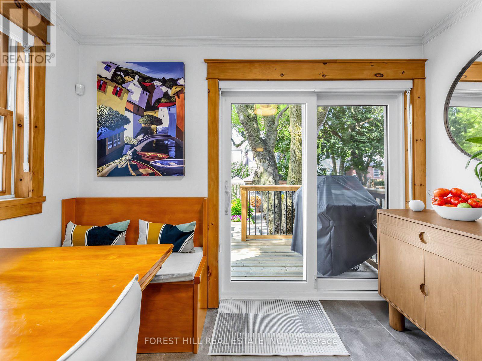 98 Gates Avenue, Toronto, Ontario  M4C 1T3 - Photo 13 - E13815178