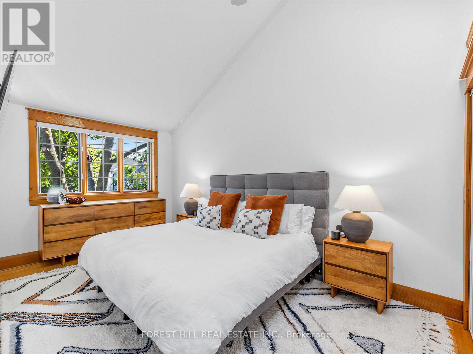 98 Gates Avenue, Toronto, Ontario  M4C 1T3 - Photo 20 - E13815178
