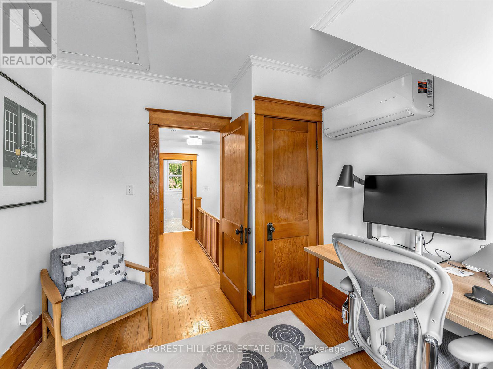 98 Gates Avenue, Toronto, Ontario  M4C 1T3 - Photo 29 - E13815178