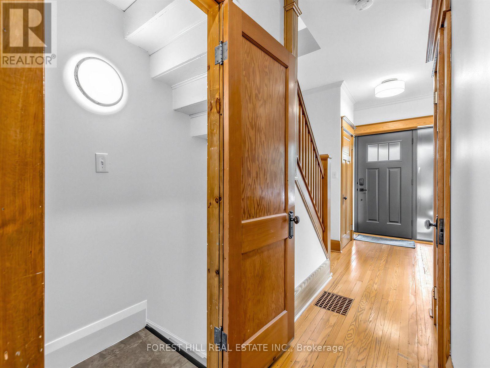 98 Gates Avenue, Toronto, Ontario  M4C 1T3 - Photo 30 - E13815178