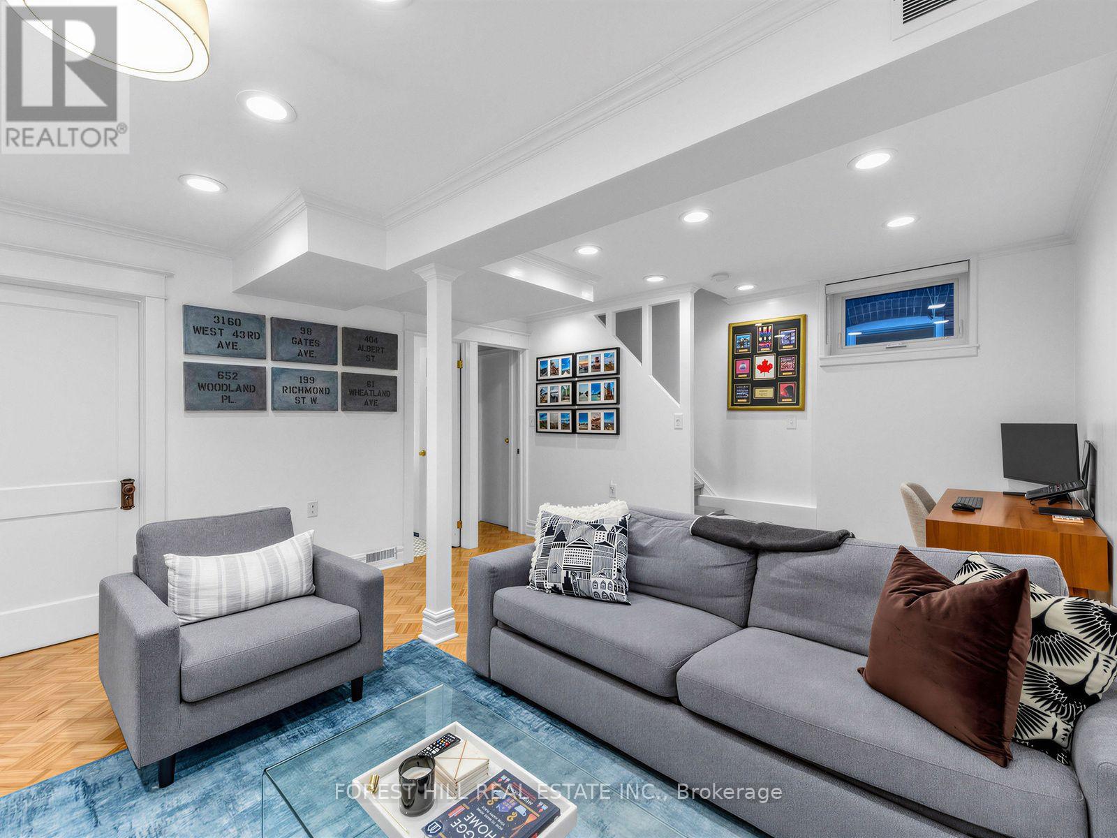98 Gates Avenue, Toronto, Ontario  M4C 1T3 - Photo 33 - E13815178