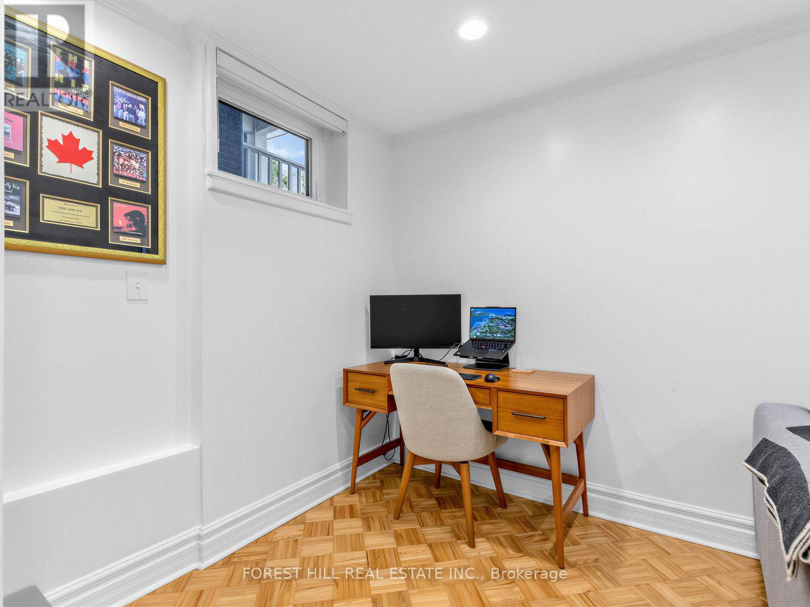 98 Gates Avenue, Toronto, Ontario  M4C 1T3 - Photo 34 - E13815178