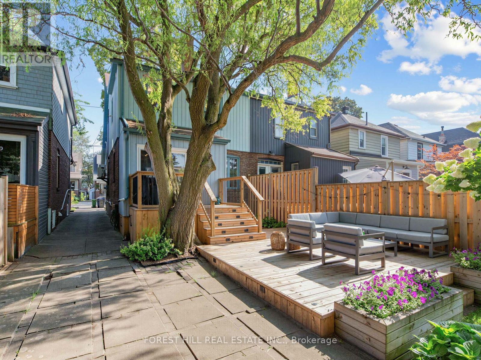 98 Gates Avenue, Toronto, Ontario  M4C 1T3 - Photo 39 - E13815178