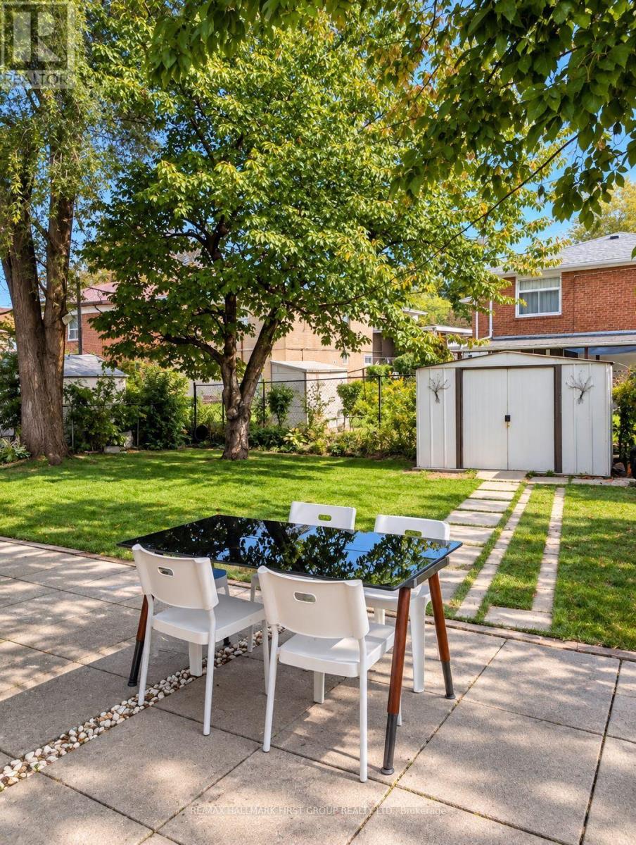 826 Brimorton Drive, Toronto, Ontario  M1G 2S9 - Photo 14 - E13815222