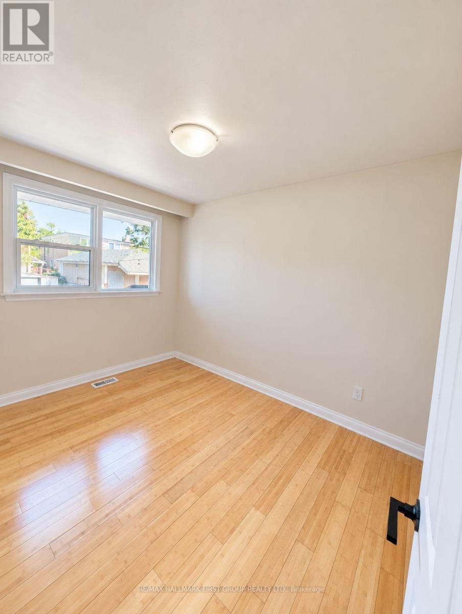 826 Brimorton Drive, Toronto, Ontario  M1G 2S9 - Photo 9 - E13815222
