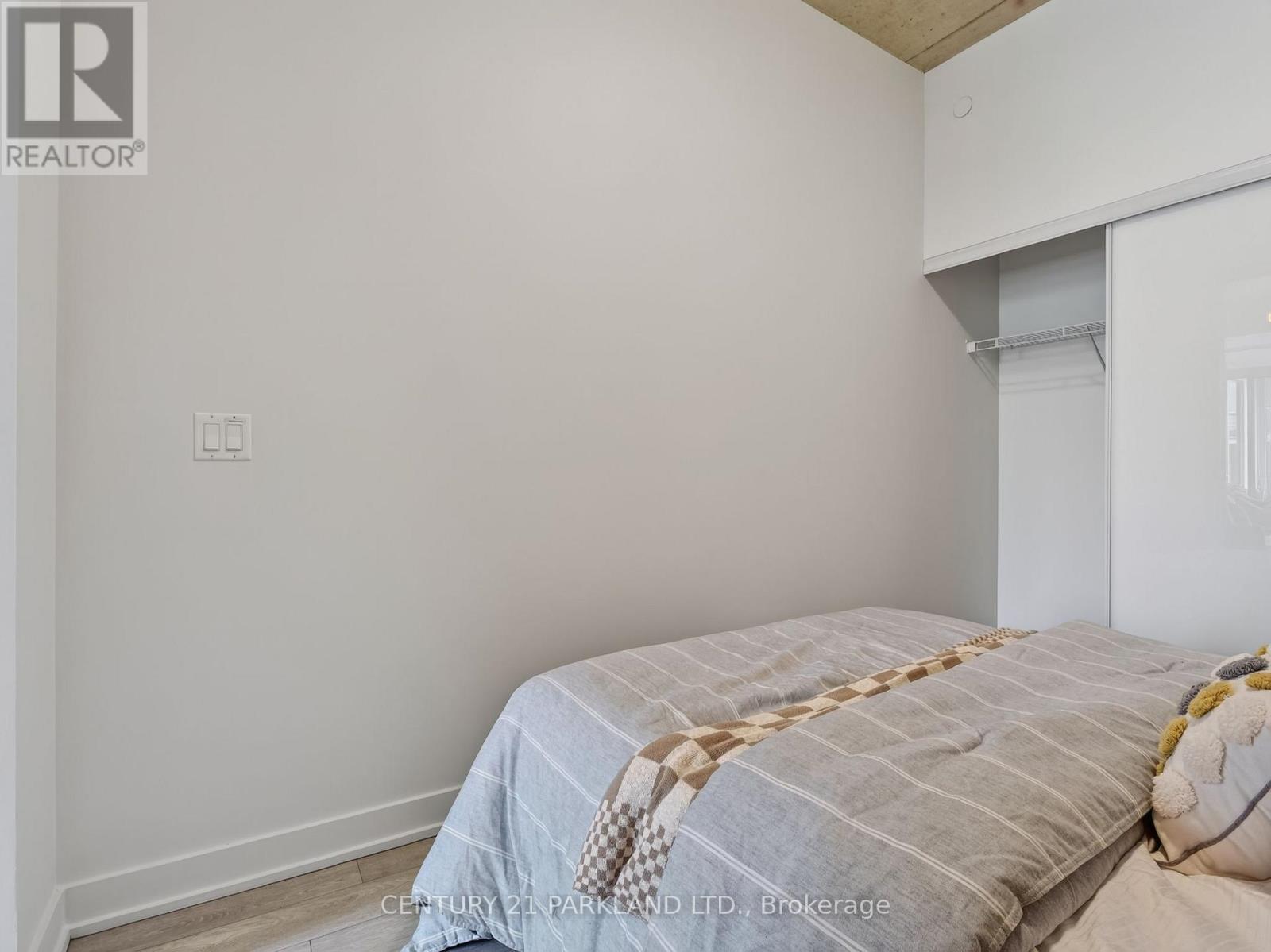 923 - 15 Baseball Place N, Toronto, Ontario  M4M 0E6 - Photo 29 - E13815262