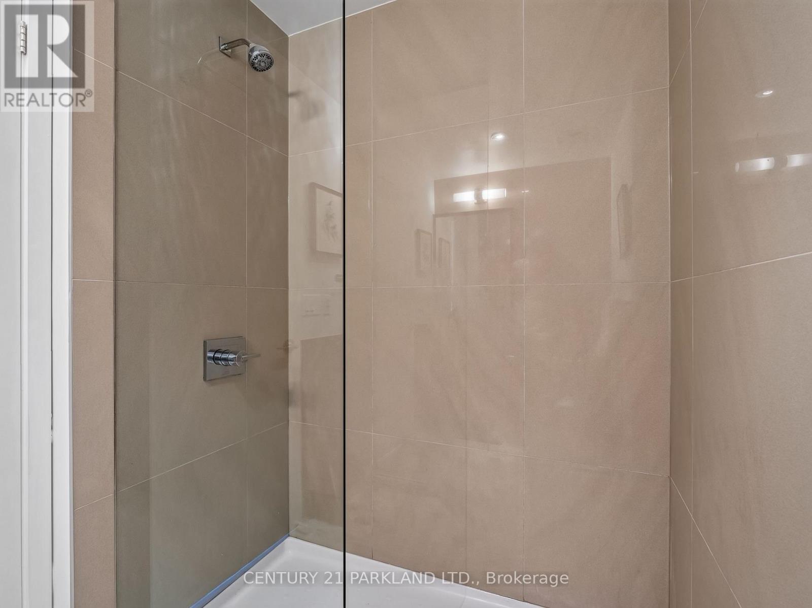 923 - 15 Baseball Place N, Toronto, Ontario  M4M 0E6 - Photo 37 - E13815262