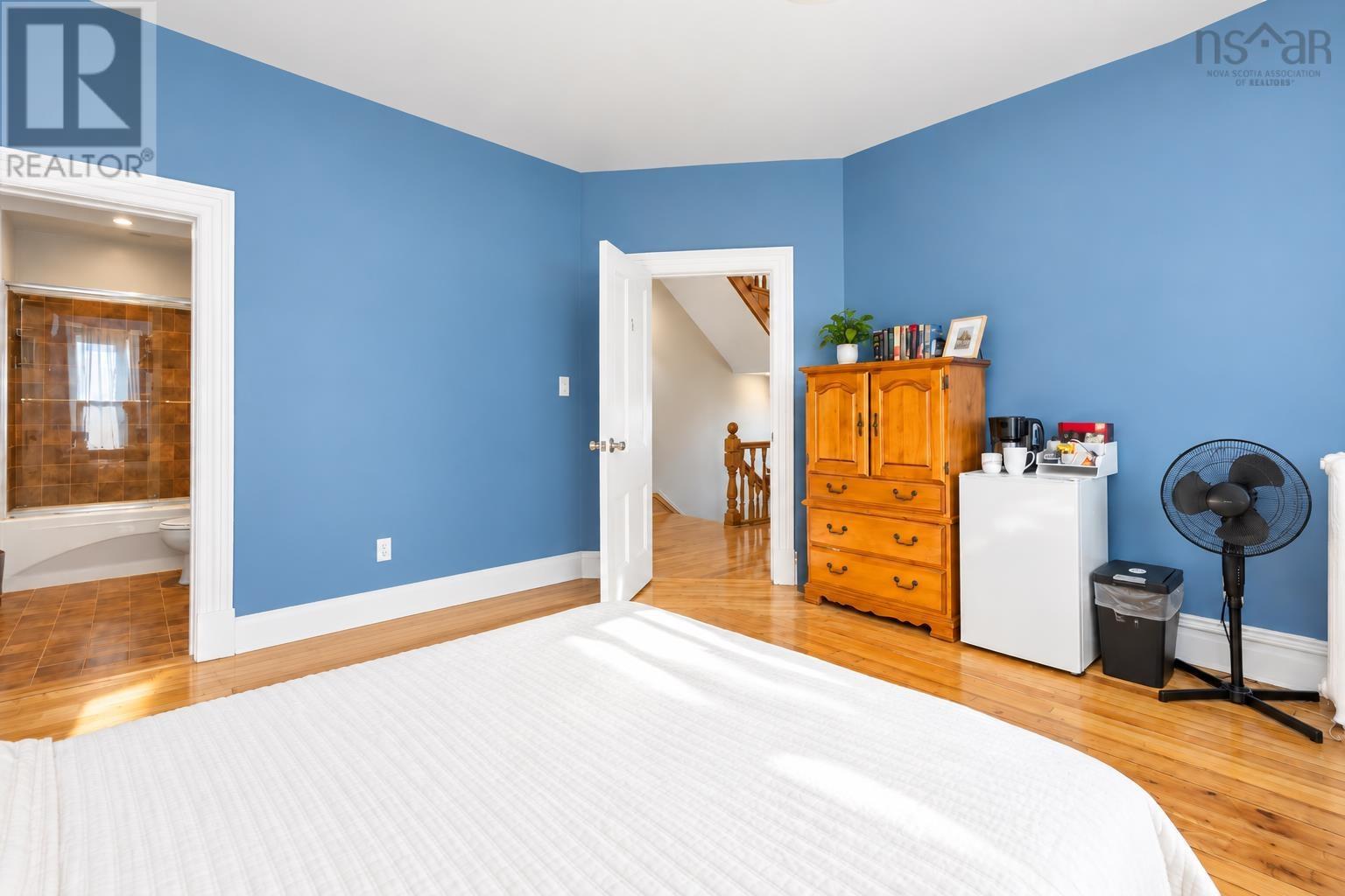 1531 Lemarchant Street, Halifax, Nova Scotia  B3H 3R2 - Photo 11 - 202624036