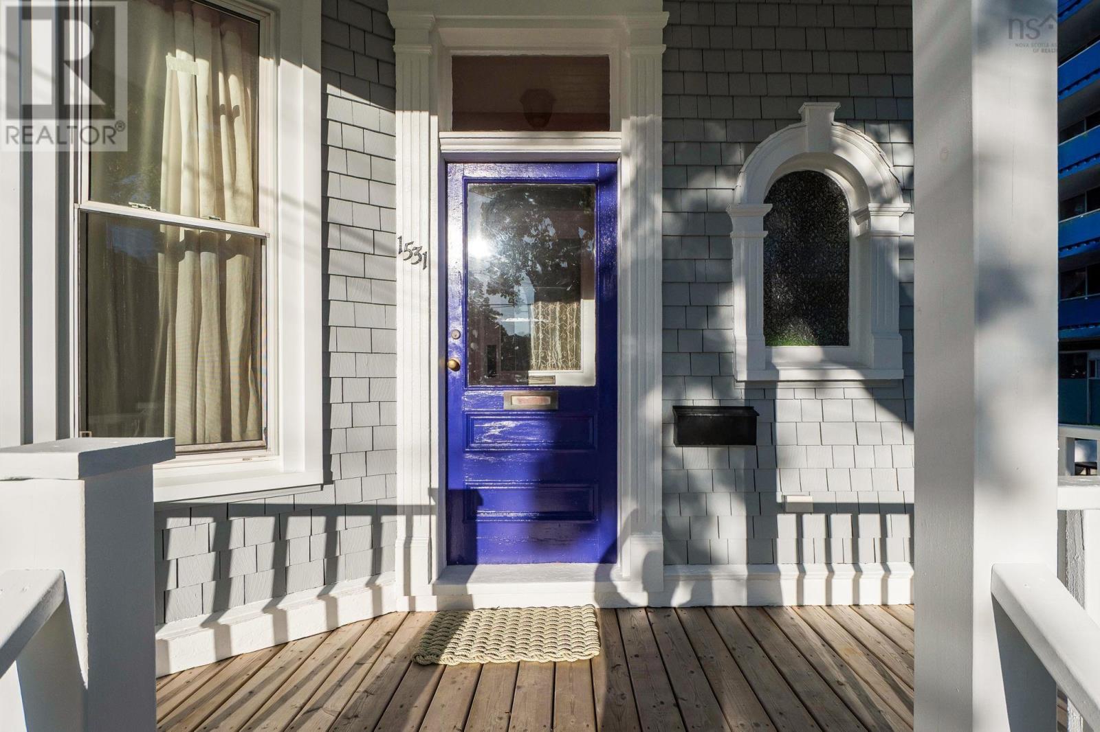 1531 Lemarchant Street, Halifax, Nova Scotia  B3H 3R2 - Photo 2 - 202624036