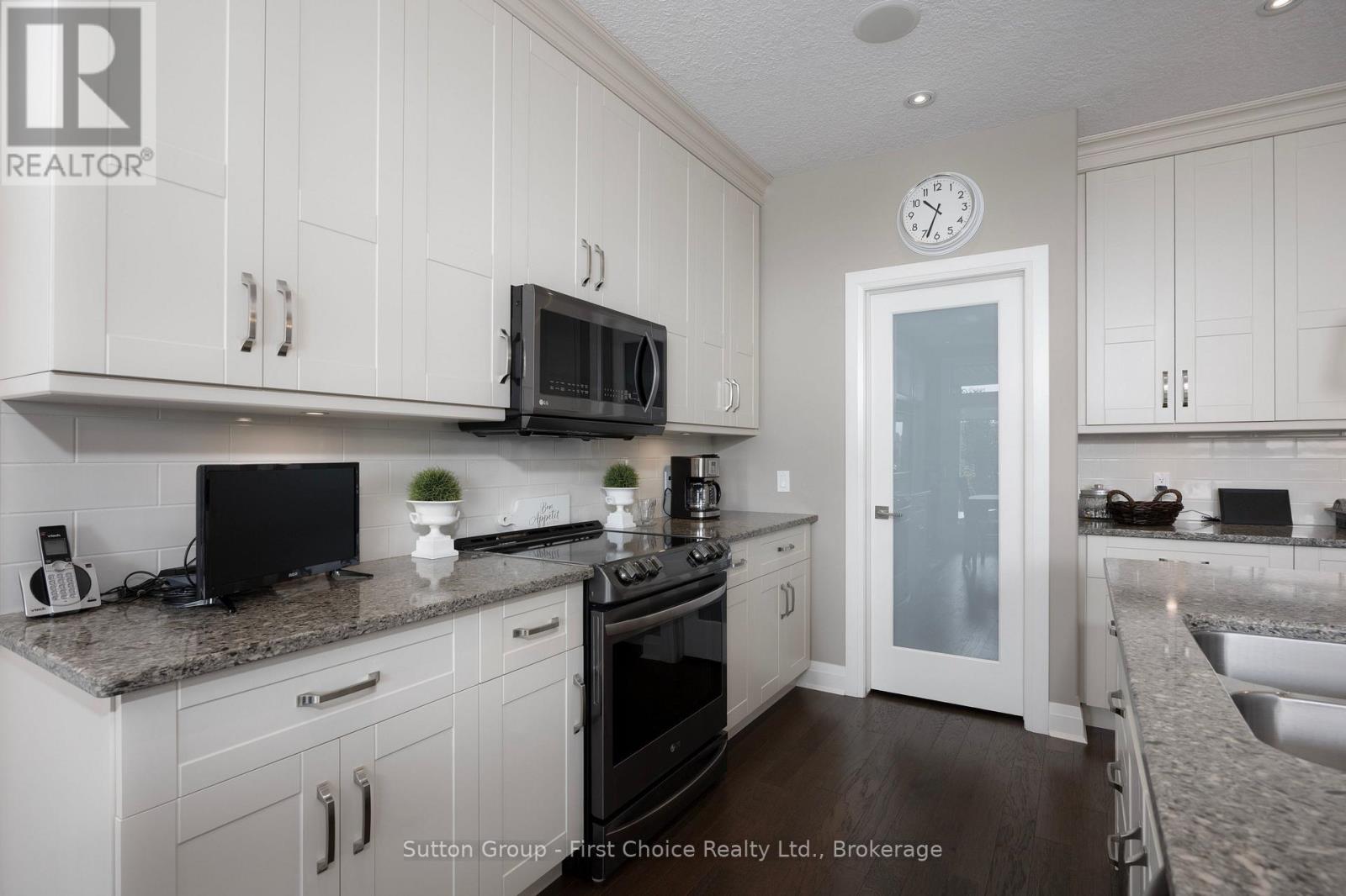 7 Culliton Street, Stratford, Ontario  N5A 0G2 - Photo 11 - X13815184