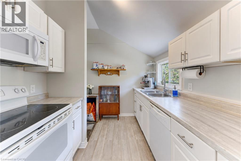 3762 Nafziger Road, Wellesley, Ontario  N0B 2T0 - Photo 9 - 40858529