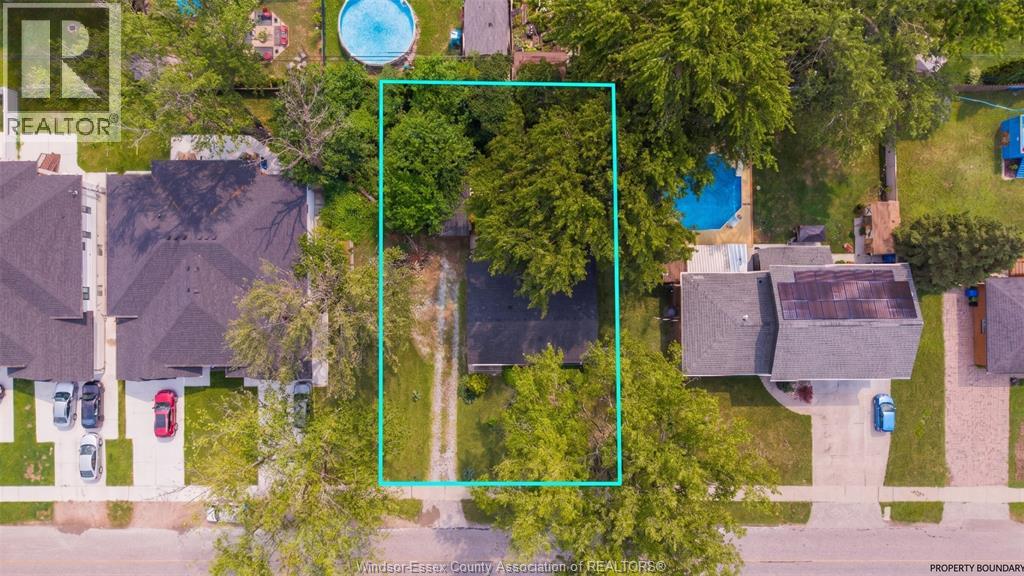 350 Bouffard, Lasalle, Ontario  N9J 1G2 - Photo 4 - 26023267