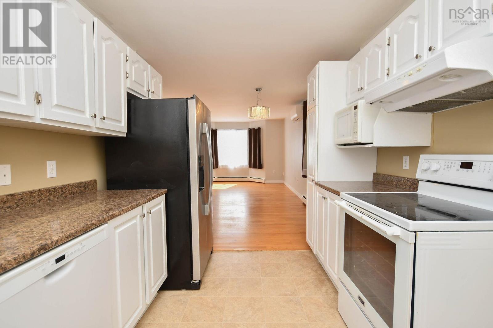 17 Fury Drive, Dartmouth, Nova Scotia  B3A 4Y2 - Photo 18 - 202624043