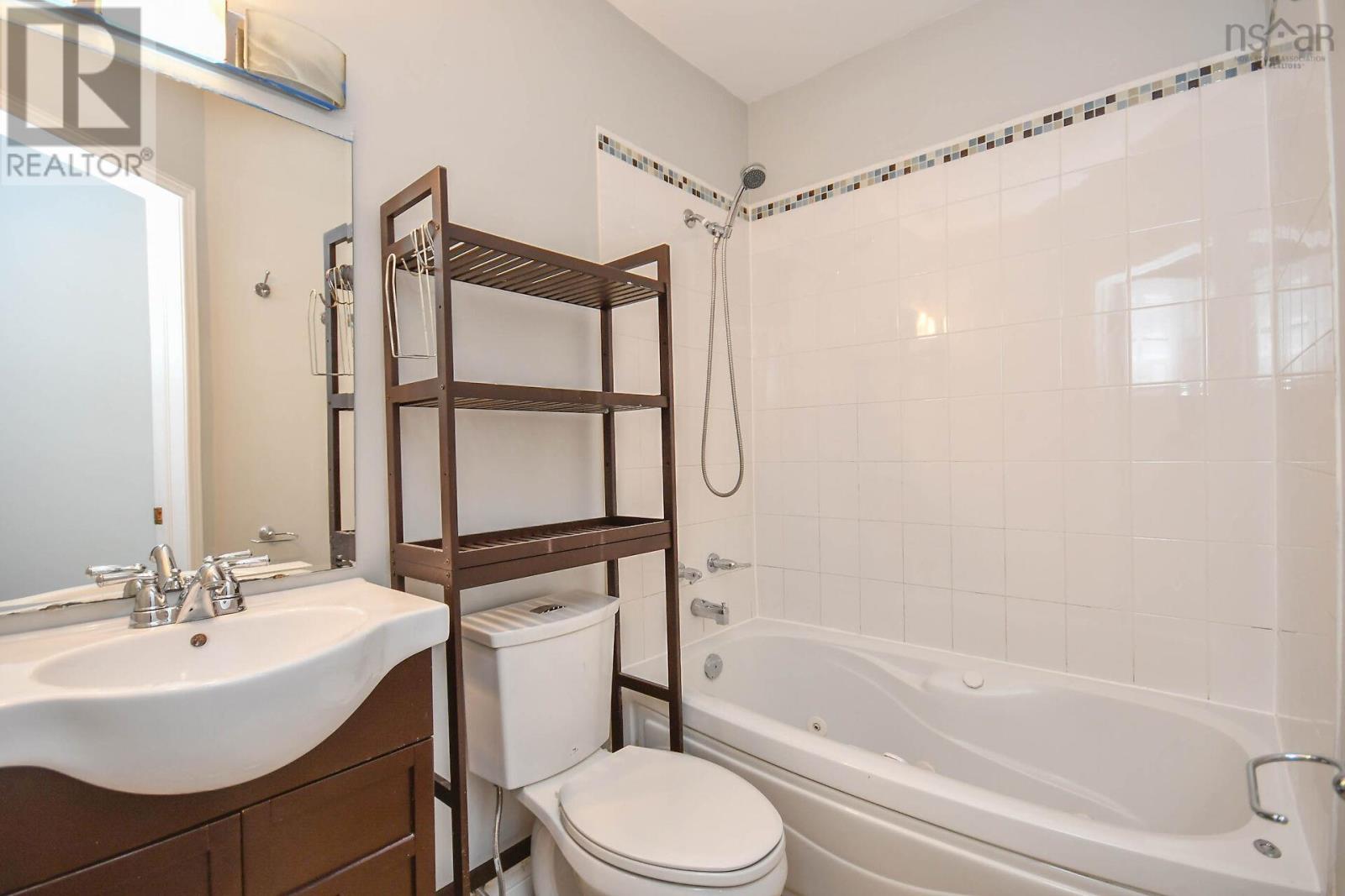 17 Fury Drive, Dartmouth, Nova Scotia  B3A 4Y2 - Photo 29 - 202624043