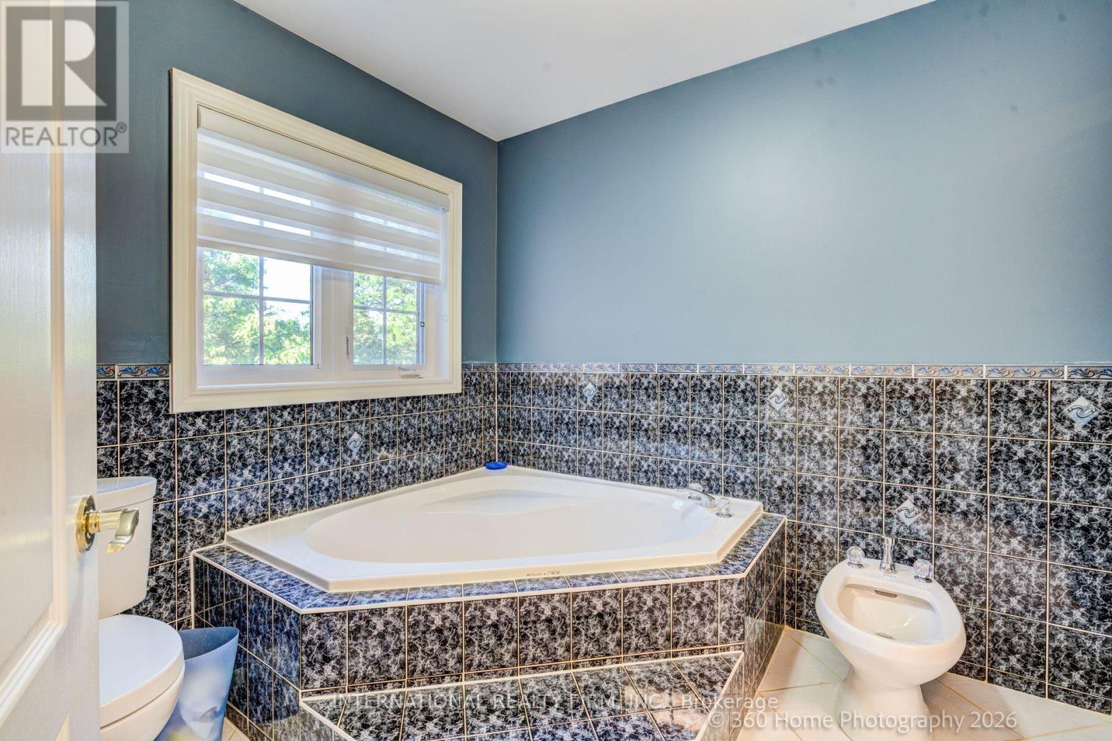 43 Water Garden Lane, Vaughan, Ontario  L4H 1N2 - Photo 12 - N13815176